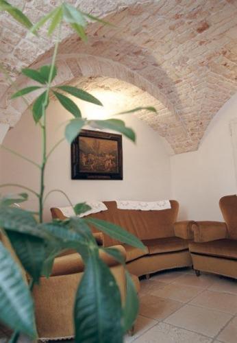 Hotel Palazzo D'Erchia Конверсано Экстерьер фото